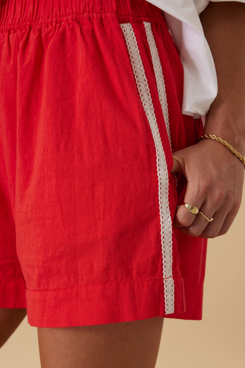 CERES LIFE COTTON MILA SHORT - HERITAGE RED