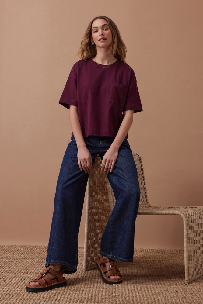 Load image into Gallery viewer, CERES LIFE BOXY POCKET TEE - RAISIN