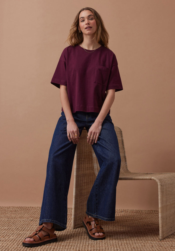 CERES LIFE BOXY POCKET TEE - RAISIN