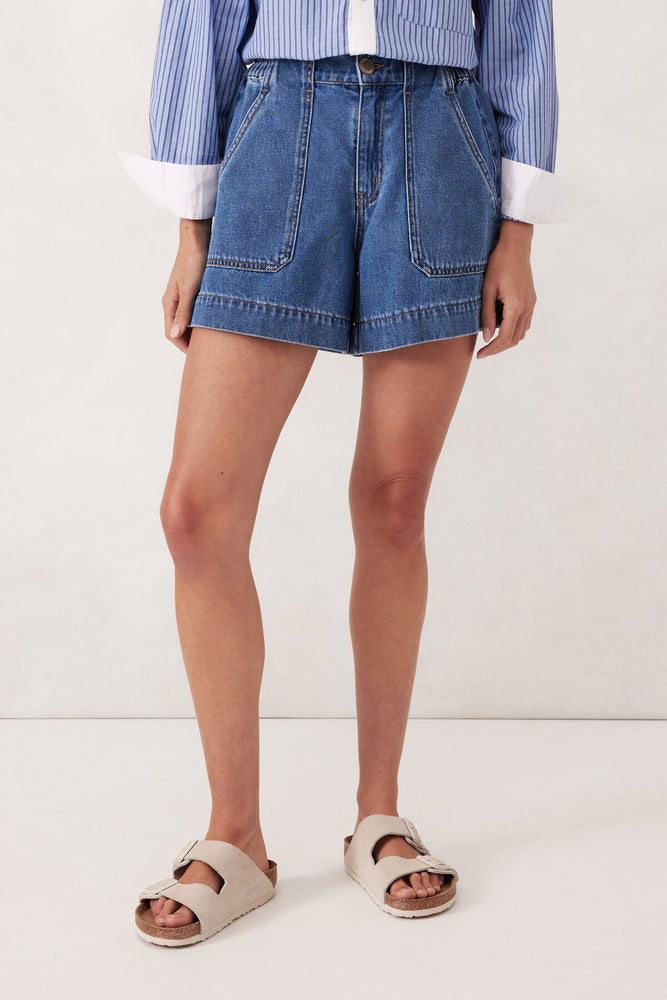 Load image into Gallery viewer, CERES LIFE WEEKENDER SHORT - FRESH INDIGO