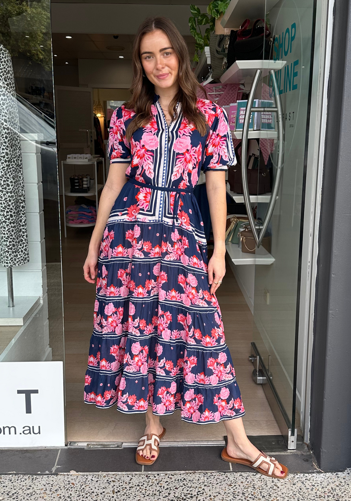 Load image into Gallery viewer, LULASOUL LADERA MIDI DRESS - NAVY PRINT