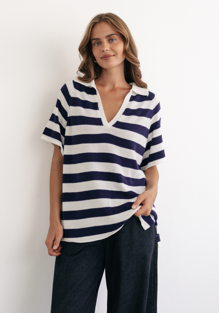 VICTORIA COLLARED KNIT - NAVY & WHITE