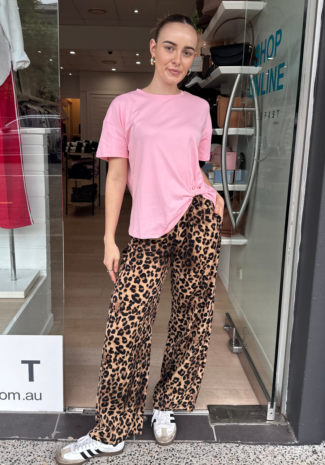 JESSIE EASY TUCK TEE - PINK