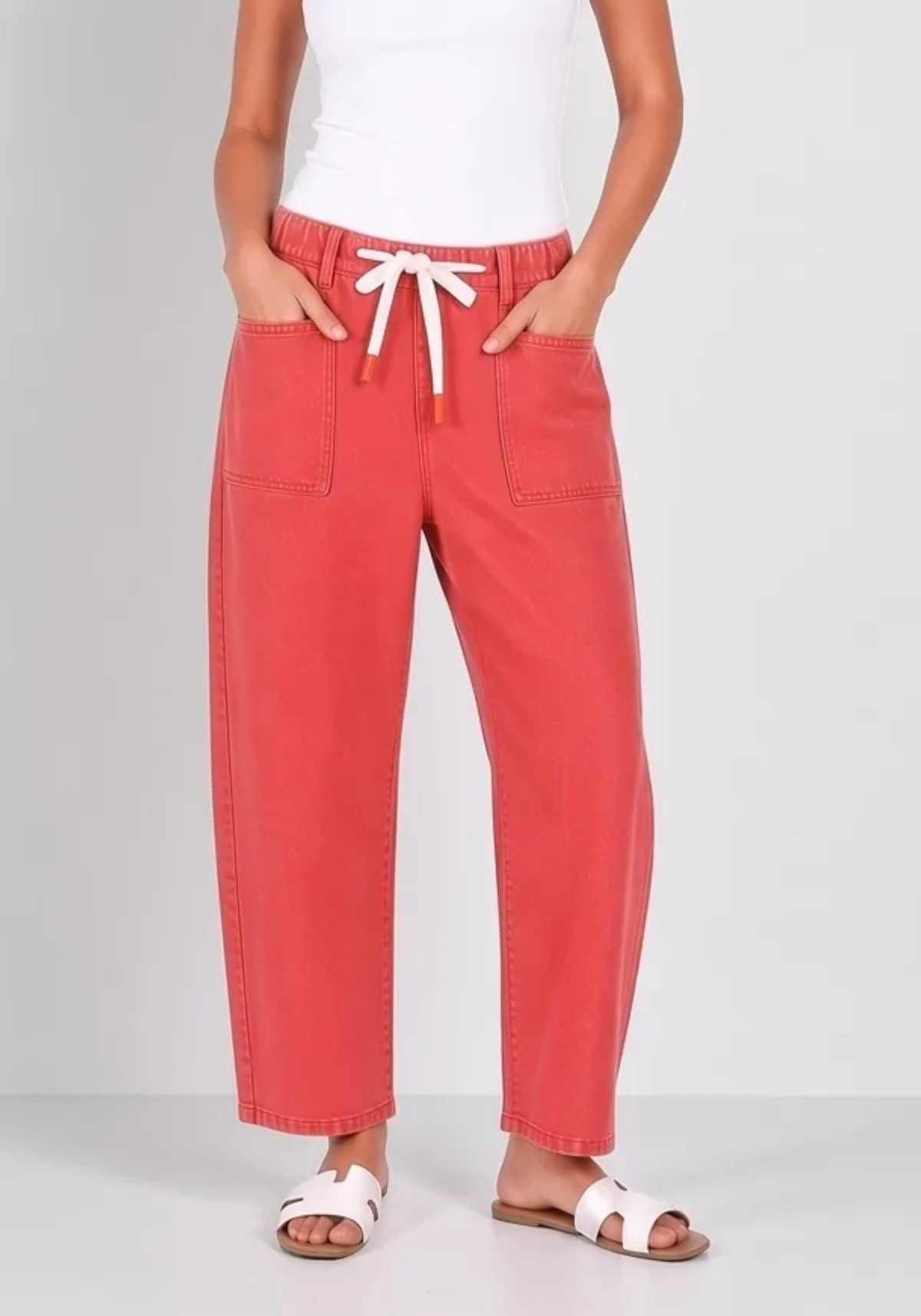 CARTER BARREL JEAN - POPPY RED