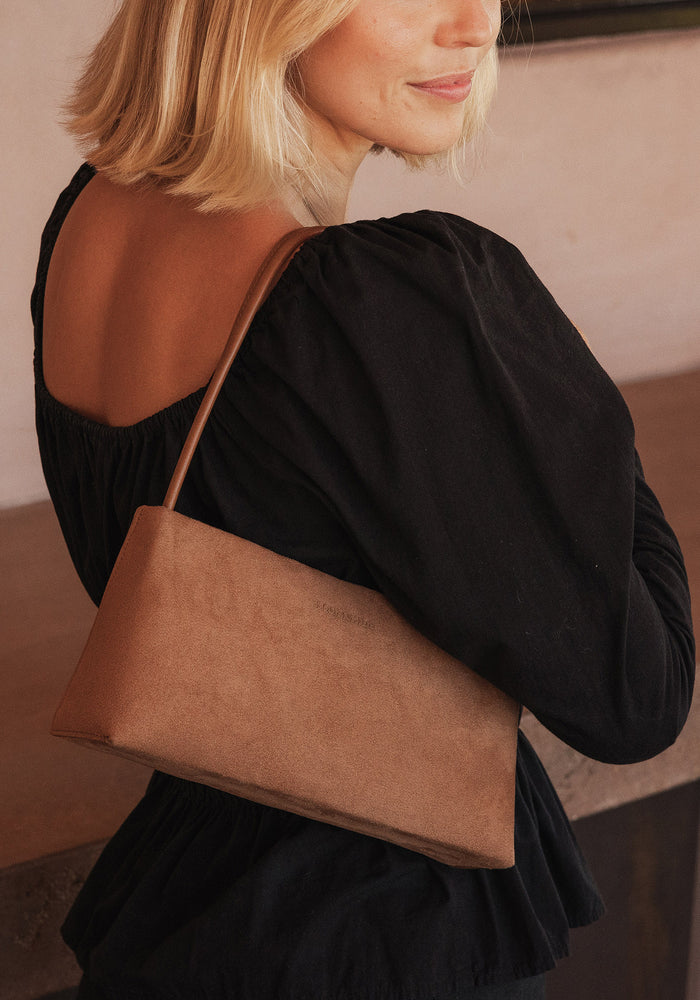 LOUENHIDE LARA HANDBAG - SUEDETTE TAN