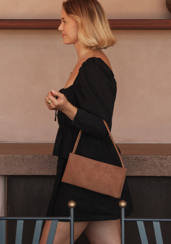 LOUENHIDE LARA HANDBAG - SUEDETTE TAN