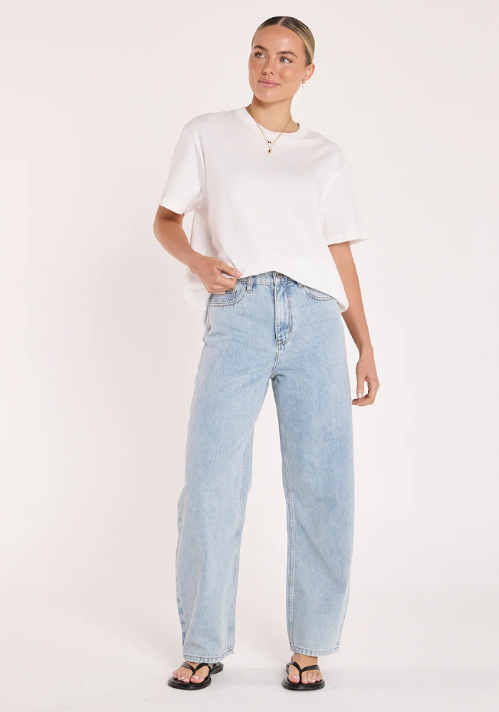 FEATHER + NOISE CARTER TEE - WHITE
