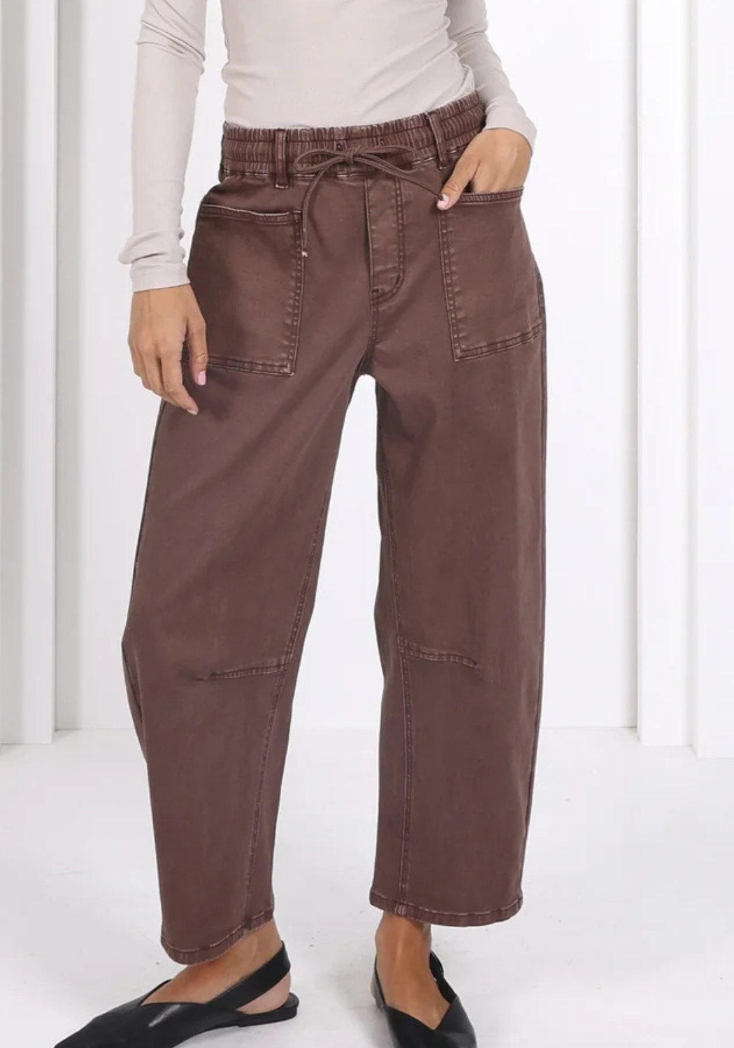 LEO DENIM BARREL JEANS - BROWN
