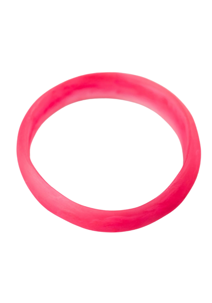 MEDIUM ORGANIC RESIN STACKING BANGLE  - HOT PINK