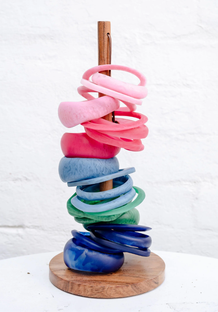 MEDIUM ORGANIC RESIN STACKING BANGLE  - HOT PINK