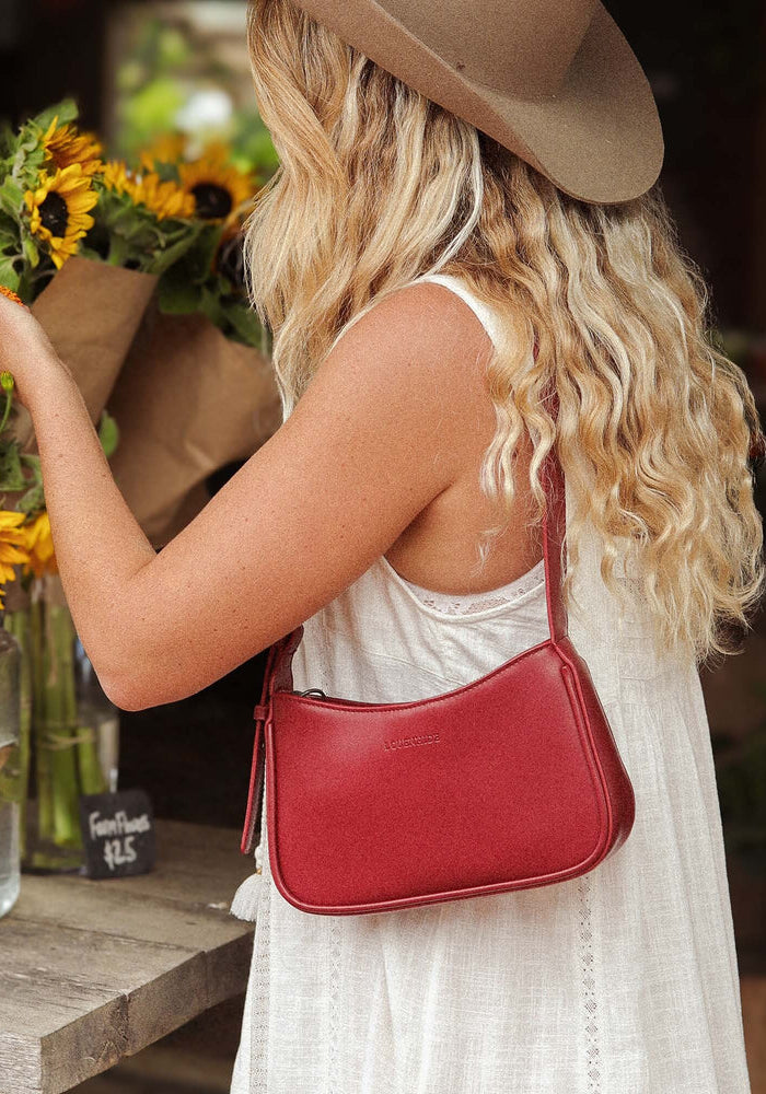 LOUENHIDE IVY SHOULDER BAG - CHERRY
