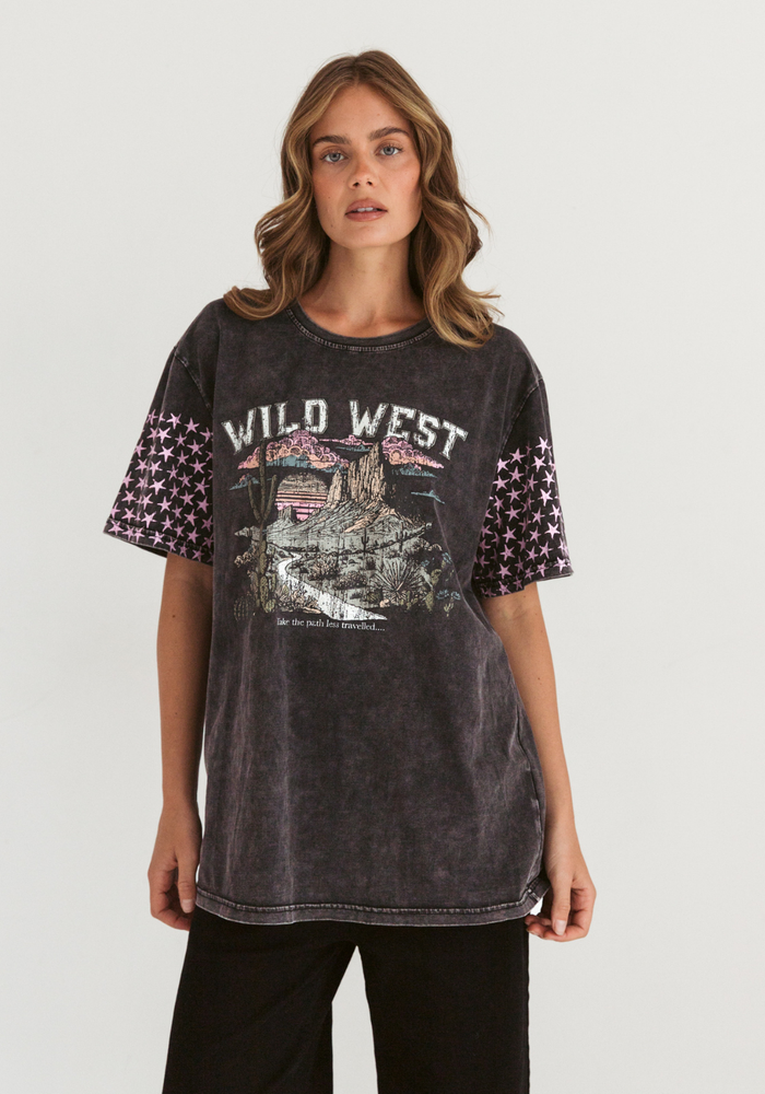 VINTAGE WEST OVERSIZED TEE - BLACK WASH