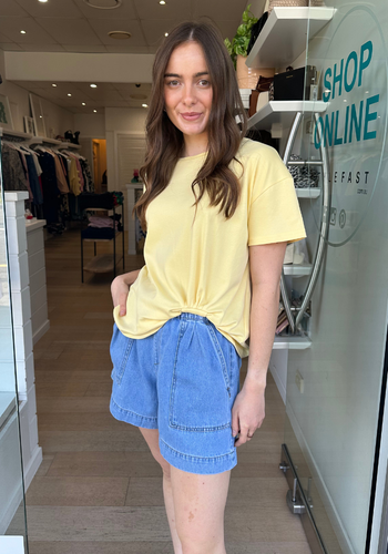 JESSIE EASY TUCK TEE - BUTTER YELLOW