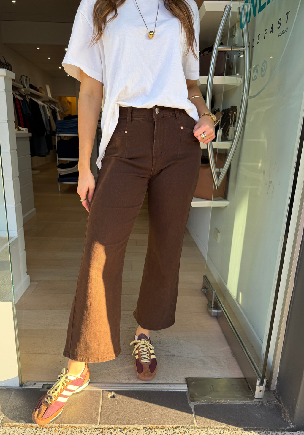 KATE CROPPED WIDE LEG JEAN - CHOCOLATE