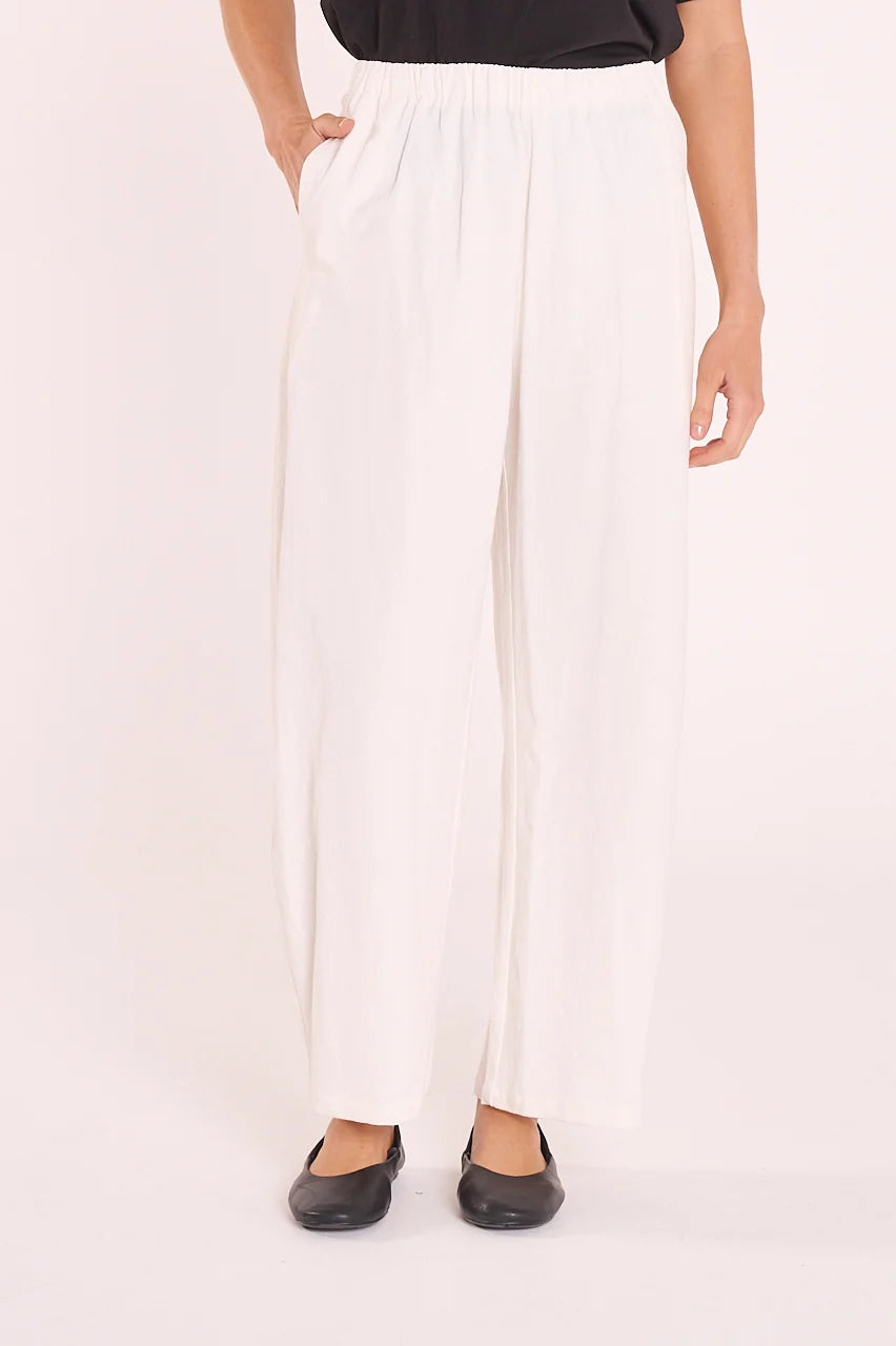 FEATHER + NOISE ELEANOR BARREL PANT - WHITE