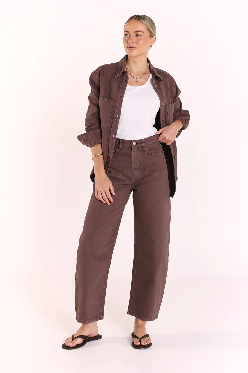 FEATHER + NOISE LOLA FULL LENGTH BARREL JEAN - CHOCOLATE
