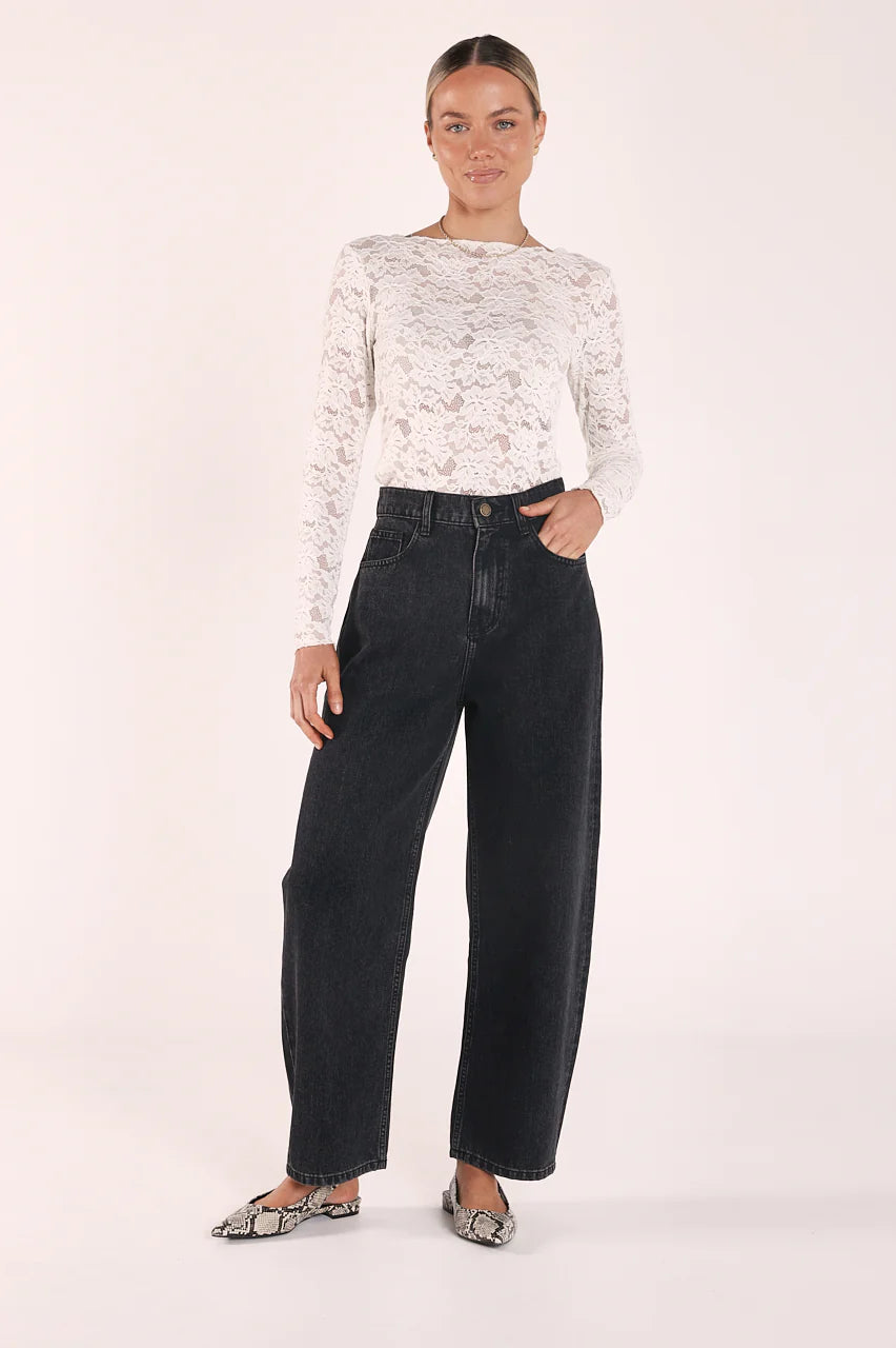FEATHER + NOISE DANIELLA LACE TOP - CREAM