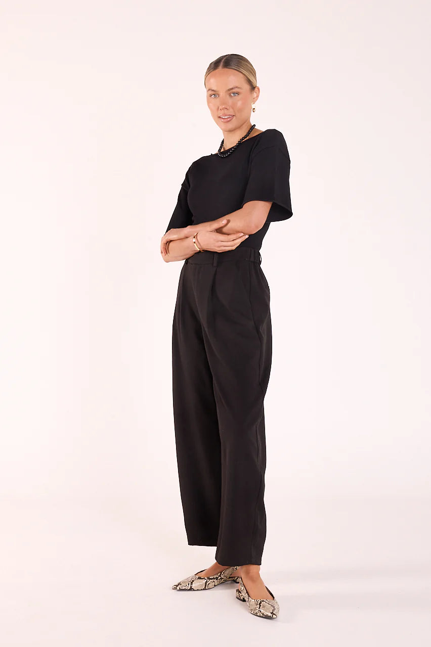 FEATHER + NOISE ANDIE CROPPED BARREL PANT - BLACK