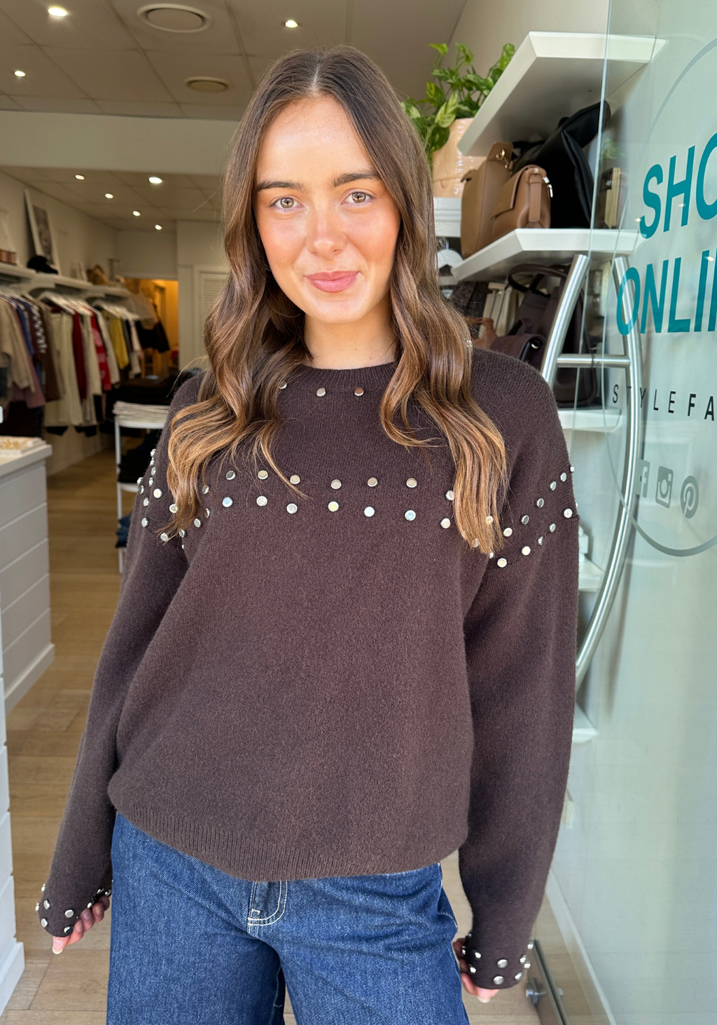 MARA STUD DETAIL KNIT - CHOCOLATE