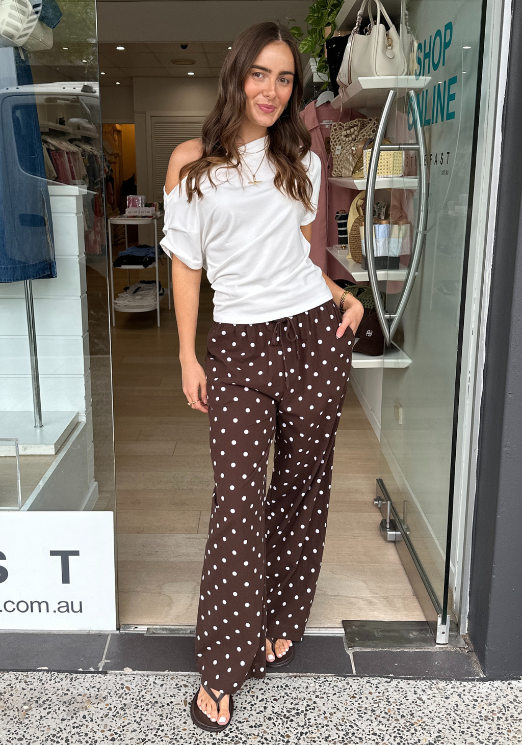 JADA OFF THE SHOULDER TANK - WHITE