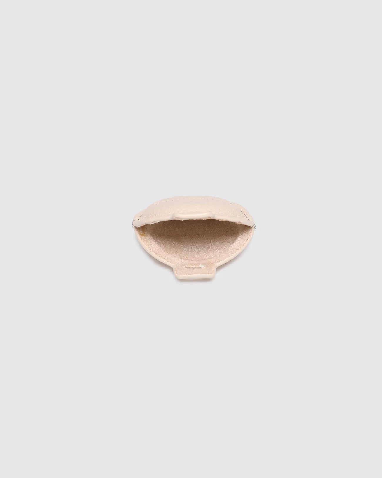 LOUENHIDE OPAL AIRTAG CASE - VANILLA