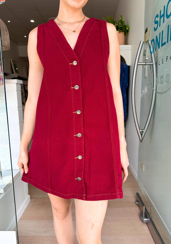 HALLIE SHIFT DRESS - MAROON