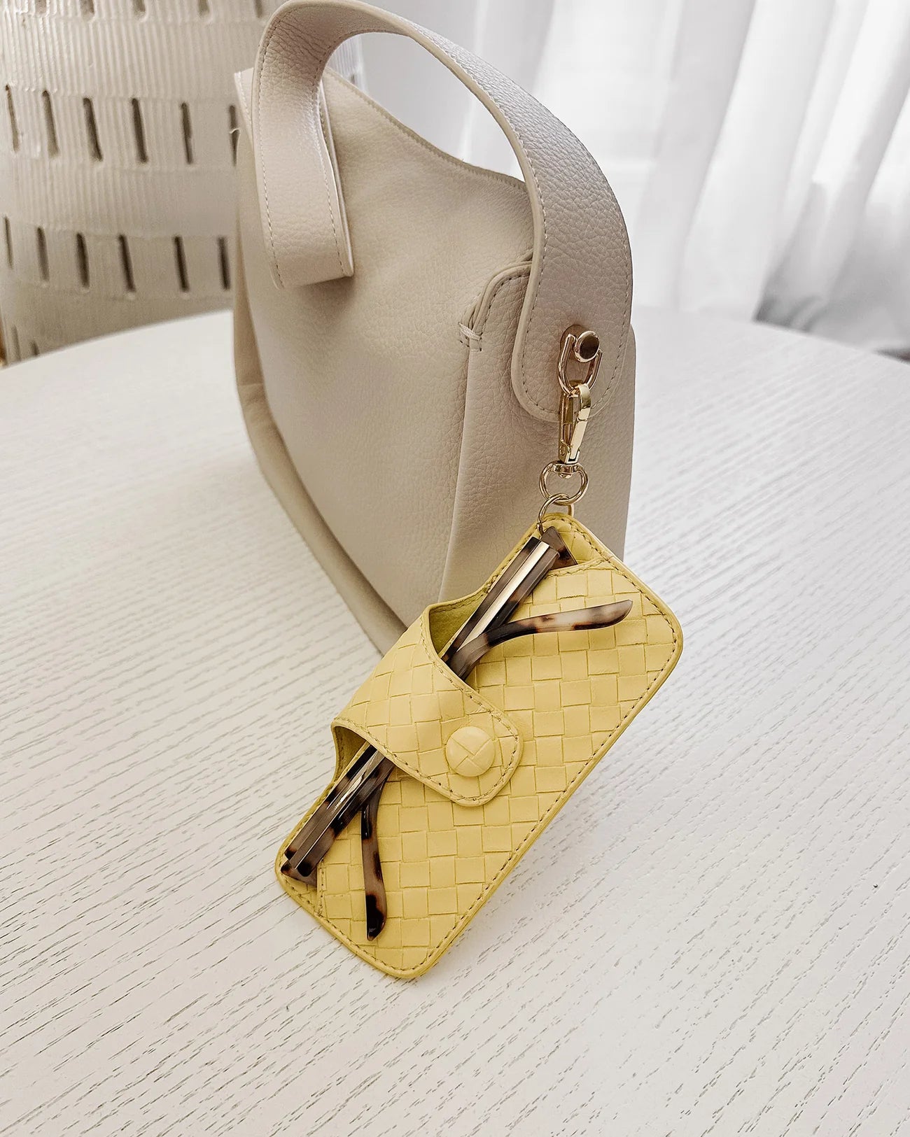 LOUENHIDE SKITTLE SUNGLASS CASE - WOVEN BUTTER YELLOW