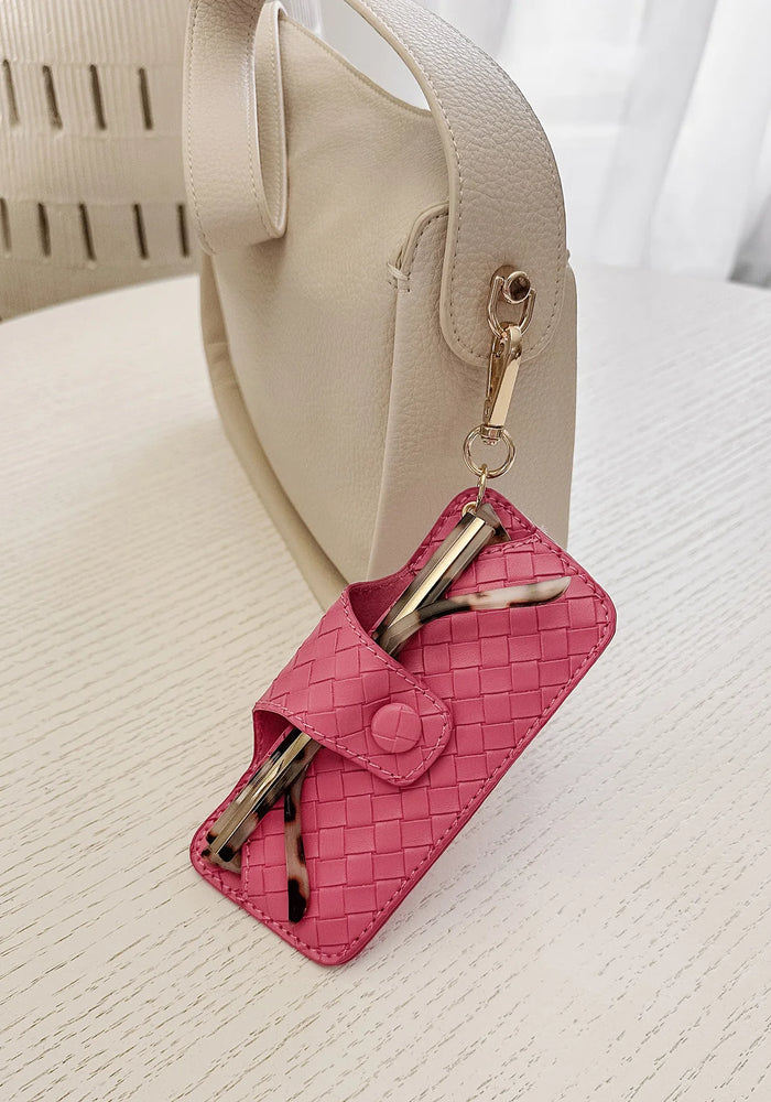 LOUENHIDE SKITTLE SUNGLASS CASE - WOVEN HOT PINK