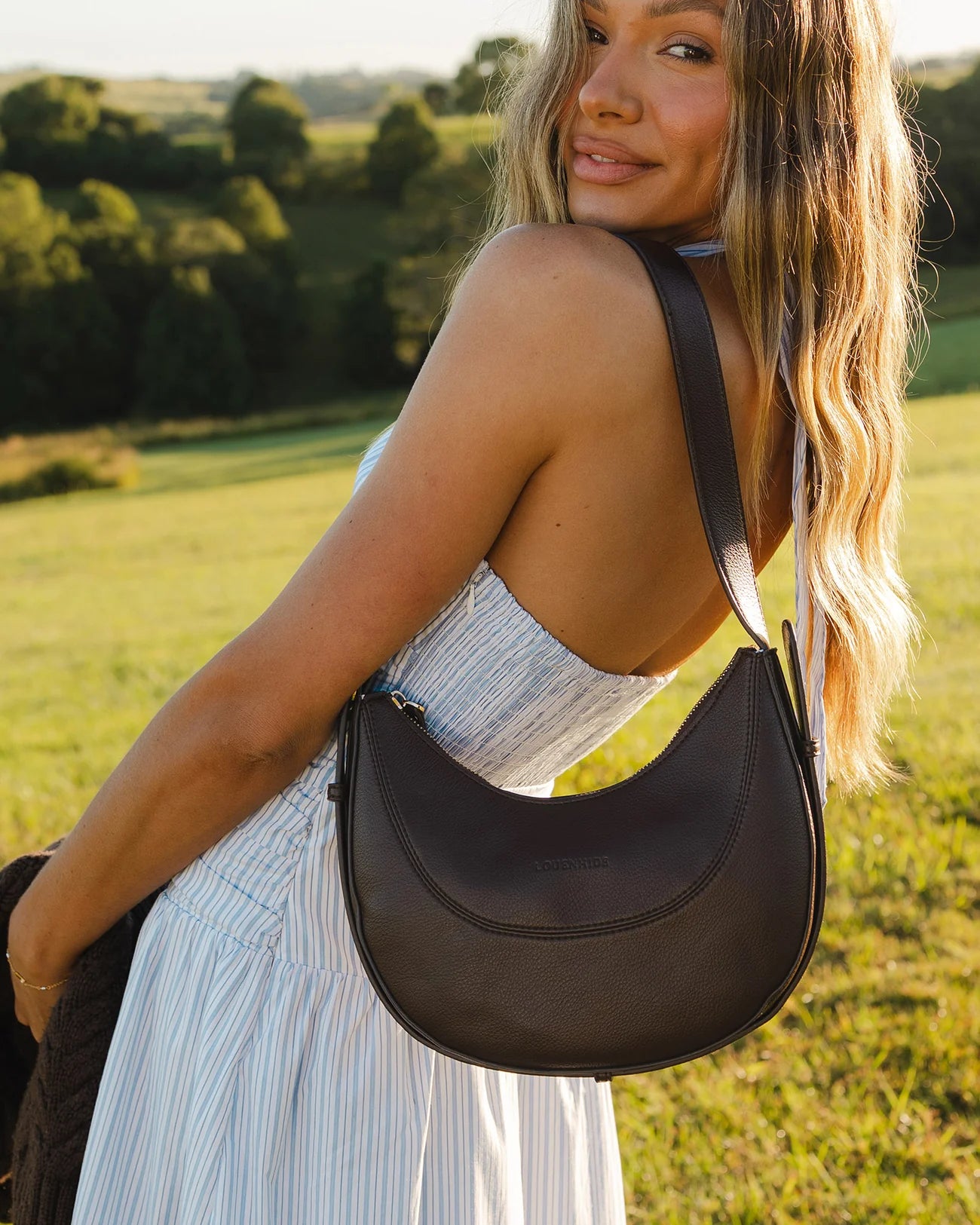 LOUENHIDE LANE CROSSBODY BAG - CHOCOLATE