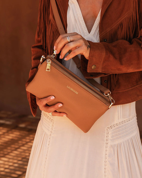 LOUENHIDE MILLIE CROSSBODY BAG - CARAMEL