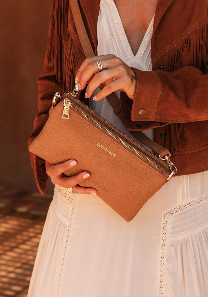 LOUENHIDE MILLIE CROSSBODY BAG - CARAMEL