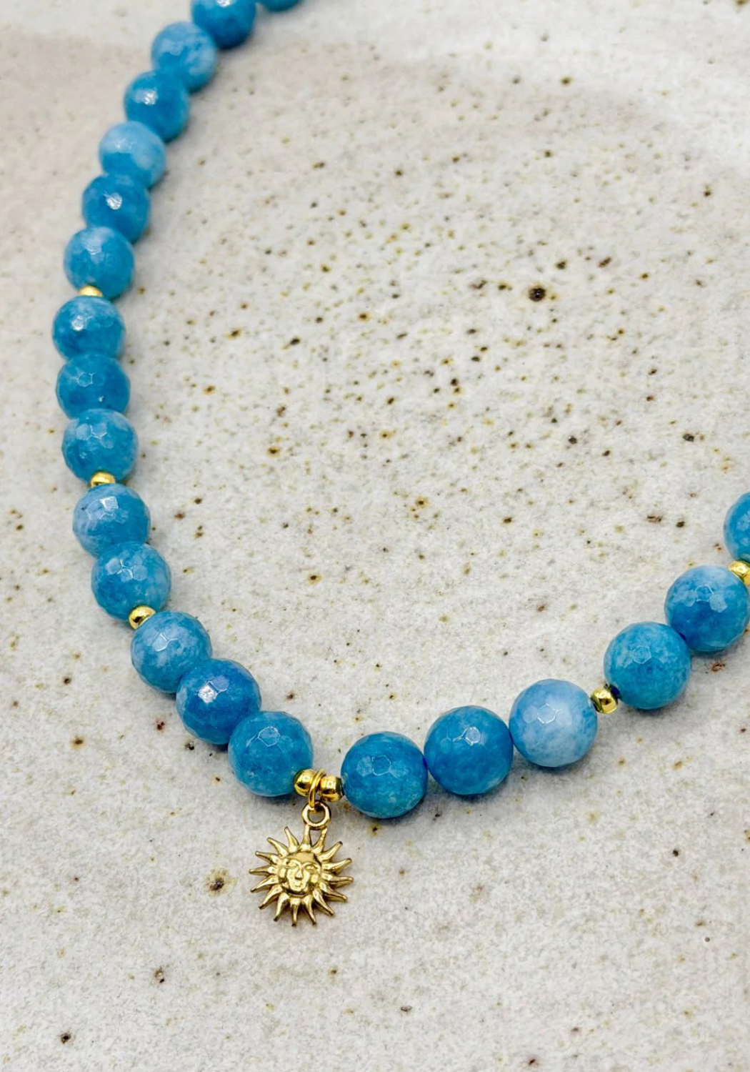 MOSK MELBOURNE JADE HEART NECKLACE - SEA AQUA