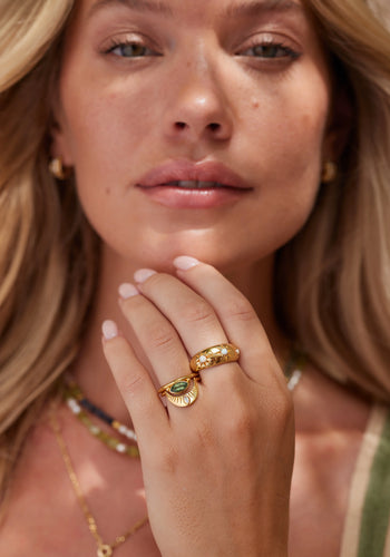 TONI MAY ALINA OPAL RING - GOLD
