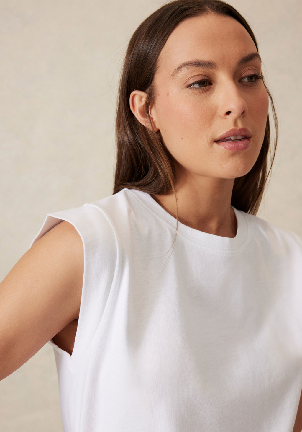 CERES LIFE EXTENDED SHOULDER TEE - WHITE