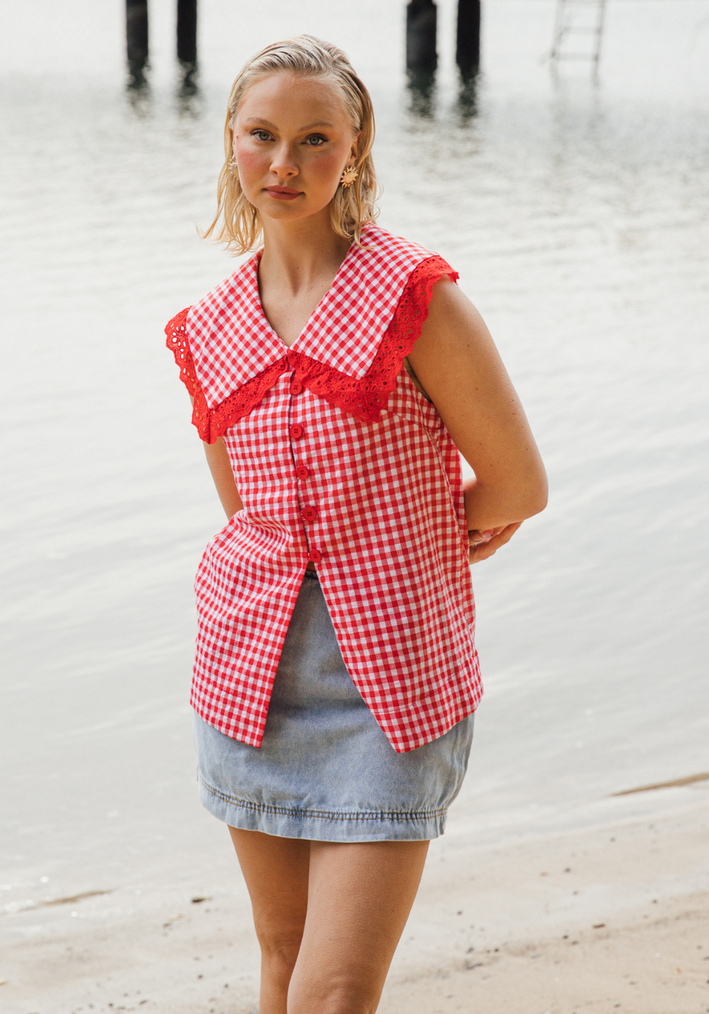 ABIGAIL PETER PAN COLLAR TOP - RED GINGHAM
