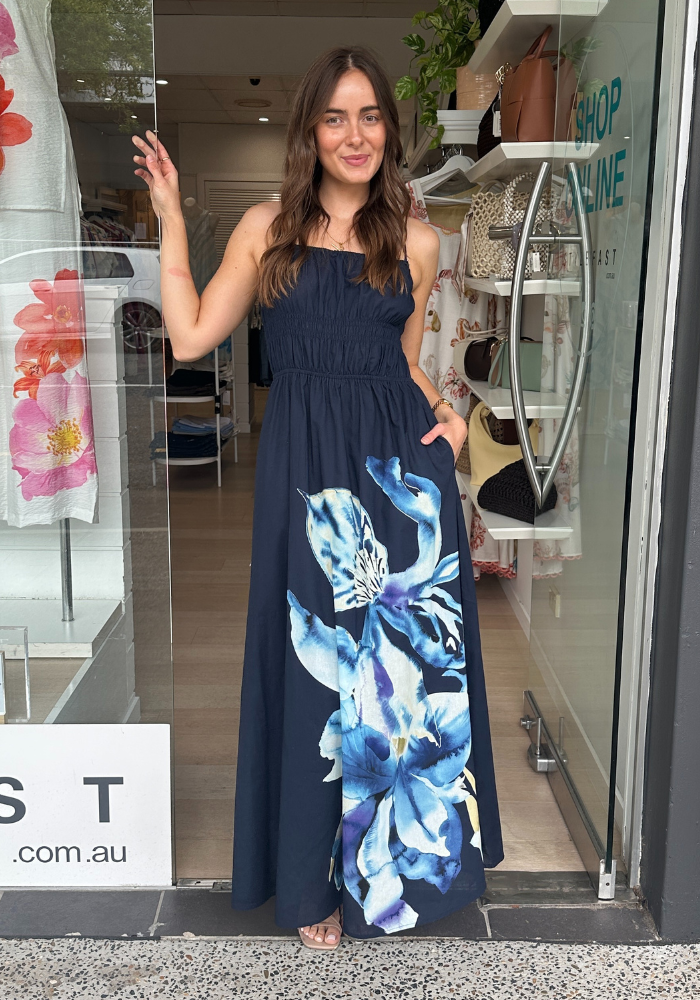 EMILIA SHIRRED BODICE MAXI DRESS - NAVY FLORAL