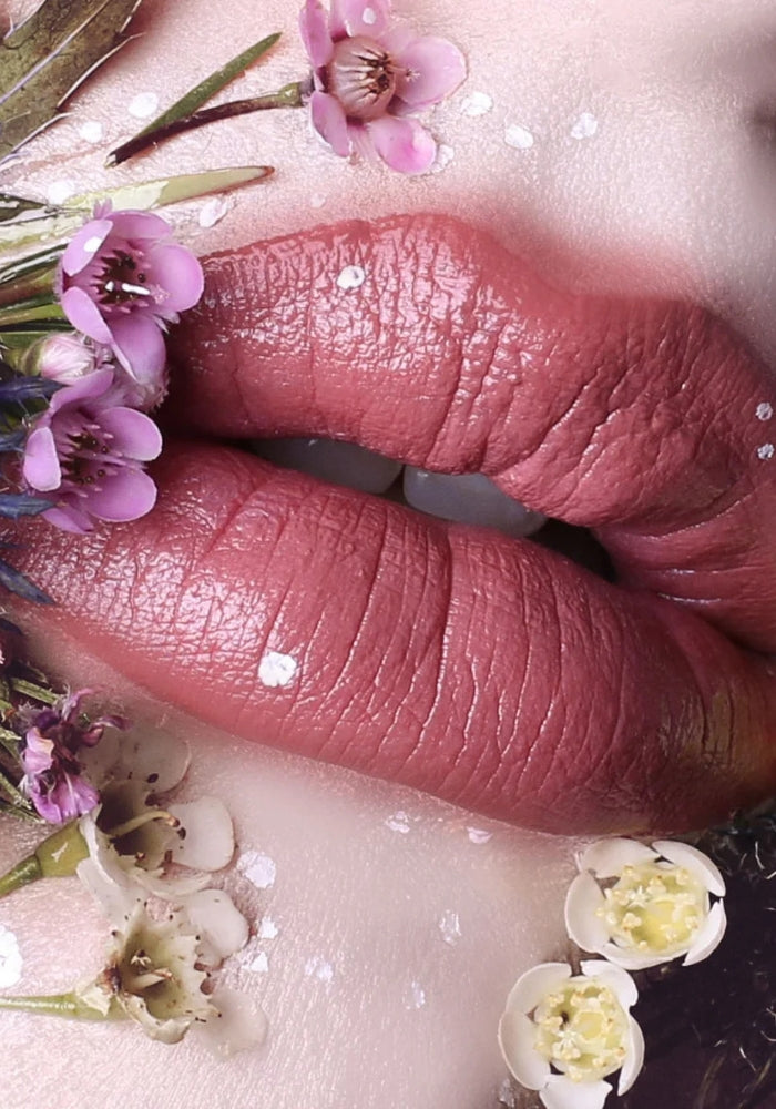 SUZY MISS CELINE SATIN LIPSTICK - DUSTY ROSE
