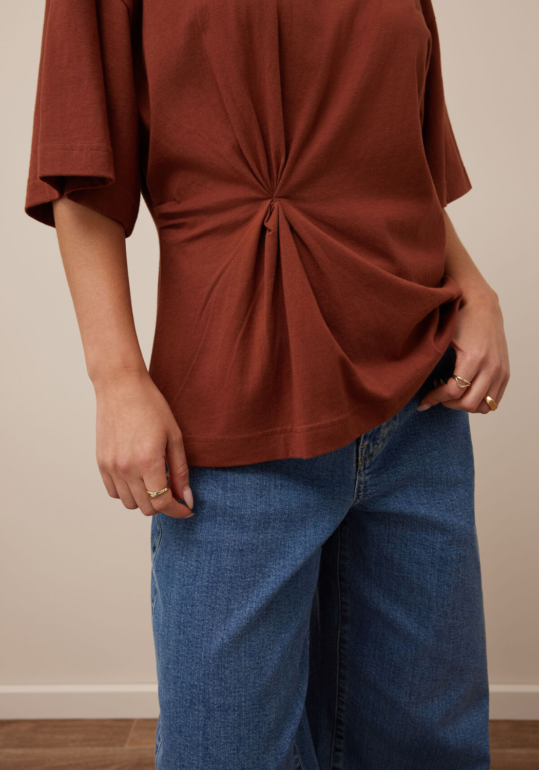 CERES LIFE KAIA TWIST TEE - GINGER