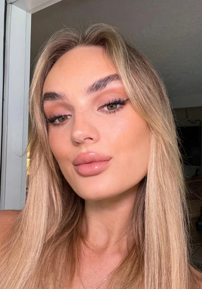 SUZY HONEY LIPSTICK - SATIN