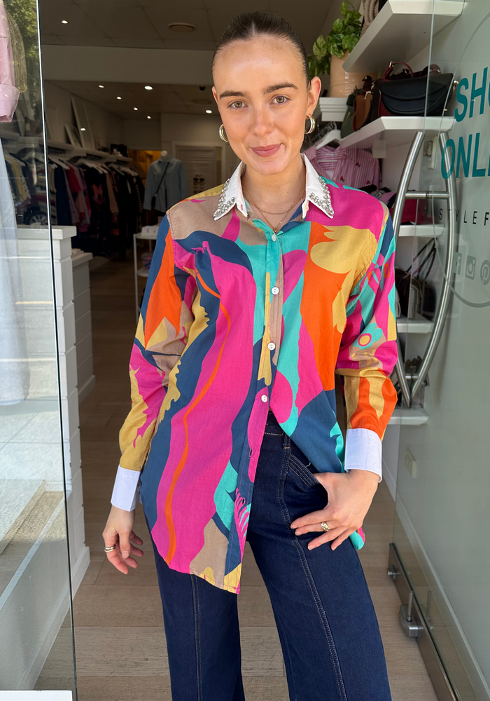 Load image into Gallery viewer, RUBYYAYA LOTUS BLOOM EMBELLISHED SHIRT - MULTI PRINT