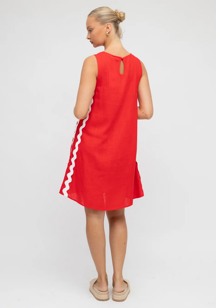 Load image into Gallery viewer, LAYLA SHIFT DRESS - RED