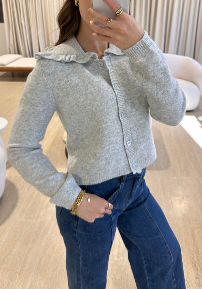 DINA FRILL COLLAR KNIT - GREY