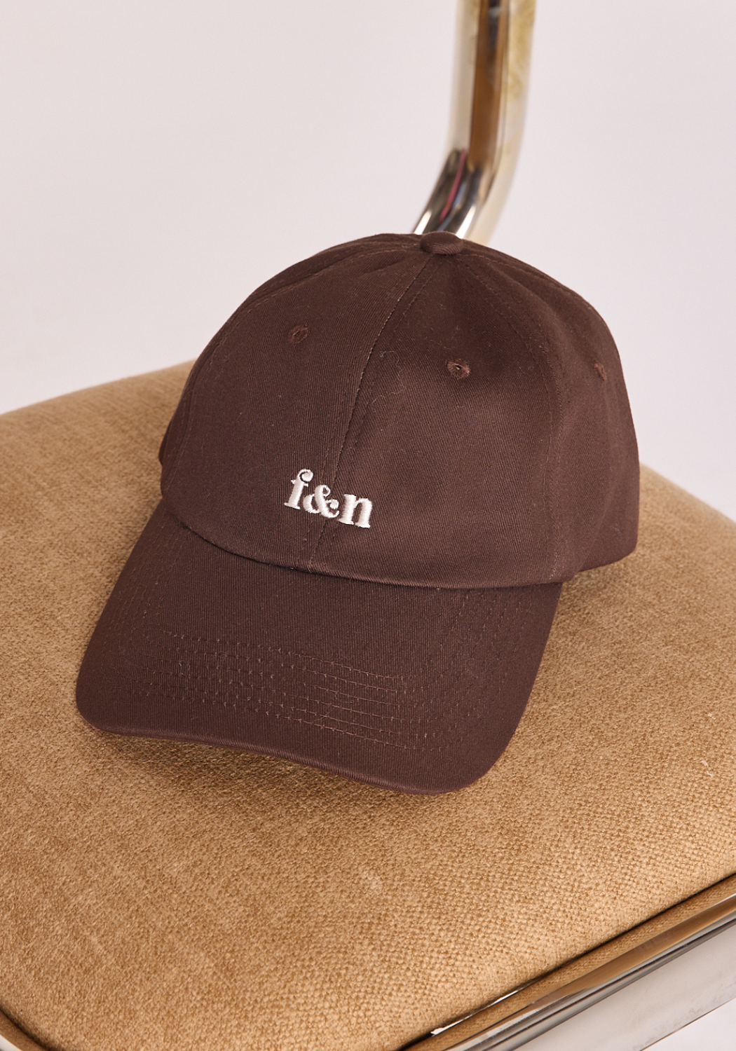 FEATHER + NOISE GIGI CLASSIC CAP - CHOCOLATE