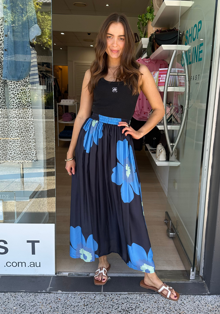 Load image into Gallery viewer, ITAMI POPPY MAXI SKIRT - BLUE
