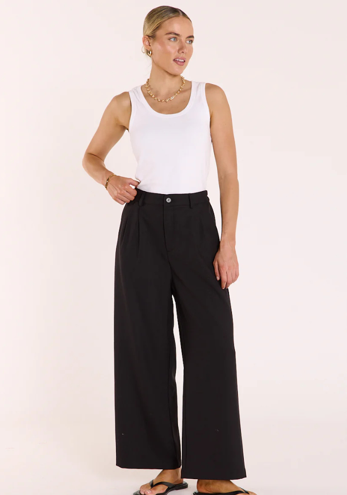 FEATHER + NOISE CARMEN CROPPED PANT - BLACK