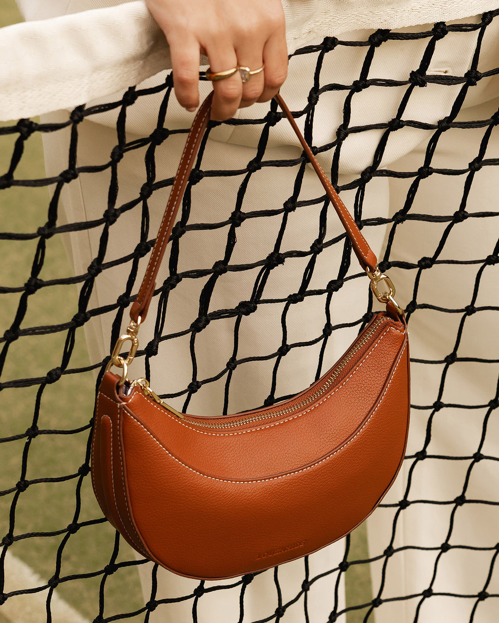 LOUENHIDE CLAUDIA SHOULDER BAG - TAN