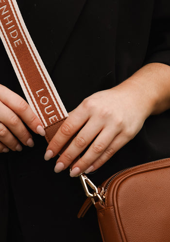 LOUENHIDE BIANCA CROSSBODY BAG - TAN
