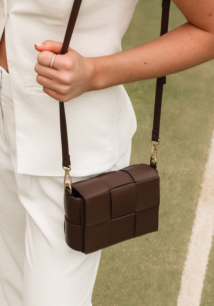 LOUENHIDE JOSEPHINE CROSSBODY BAG - CHOCOLATE