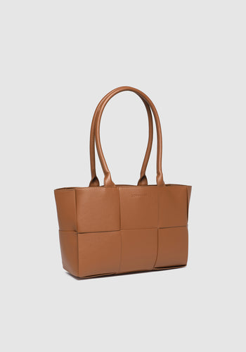 LOUENHIDE GWEN HANDBAG - TAN