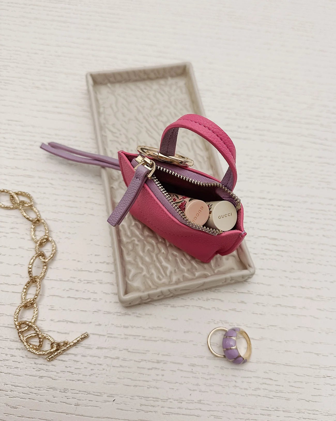 LOUENHIDE GINA BAG CHARM - HOT PINK